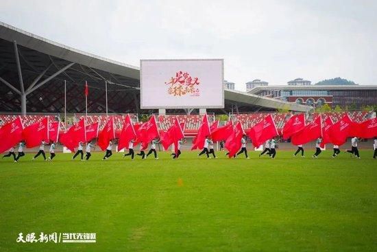 邓超导演真诚地表示：;我们是创作者，同时也家长，非常希望用这种最真诚的方式和家长与孩子们，坐下来聊一聊